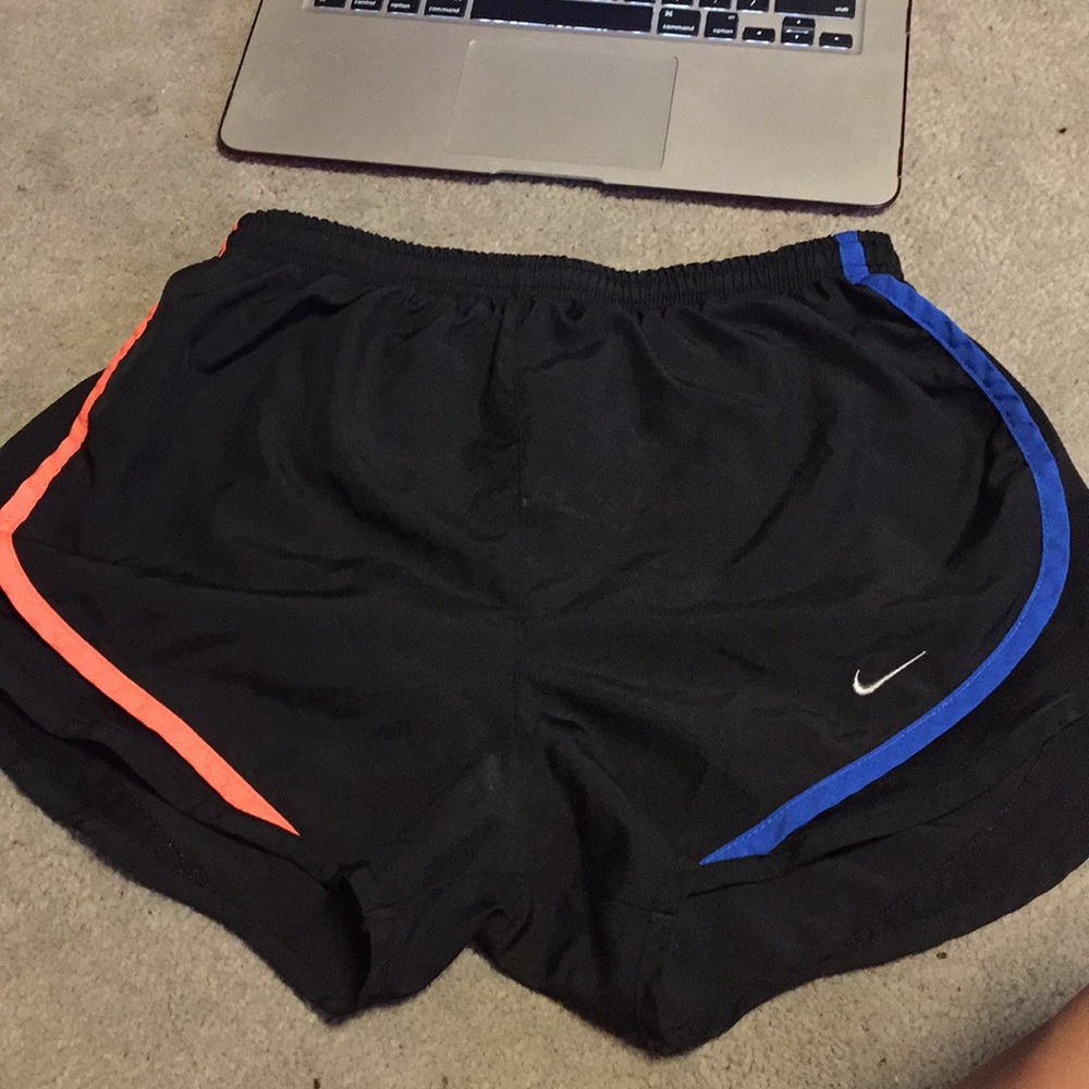 Nike track shorts (tempo shorts)/lowest